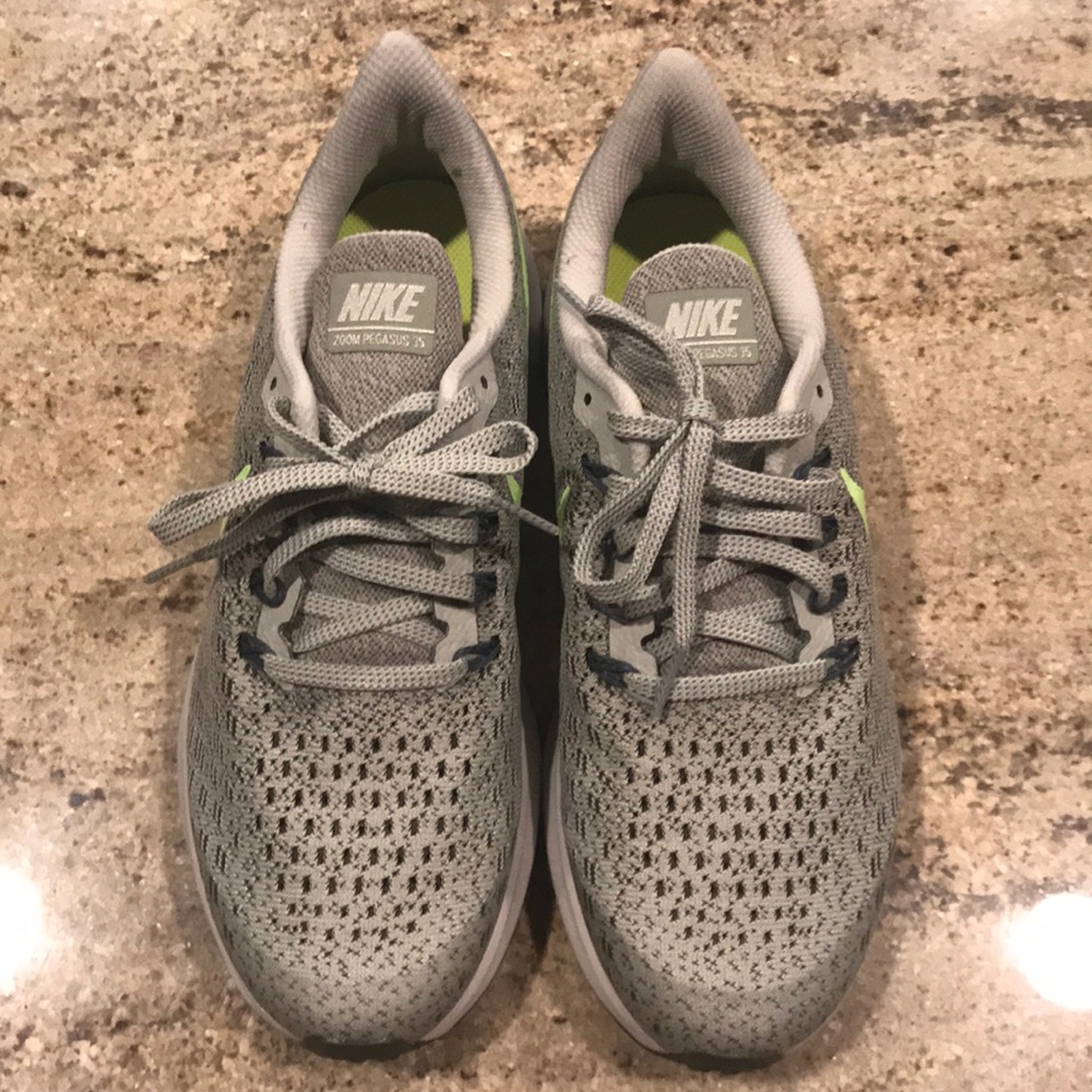 Nike Air Zoom Pegasus 35 NEW